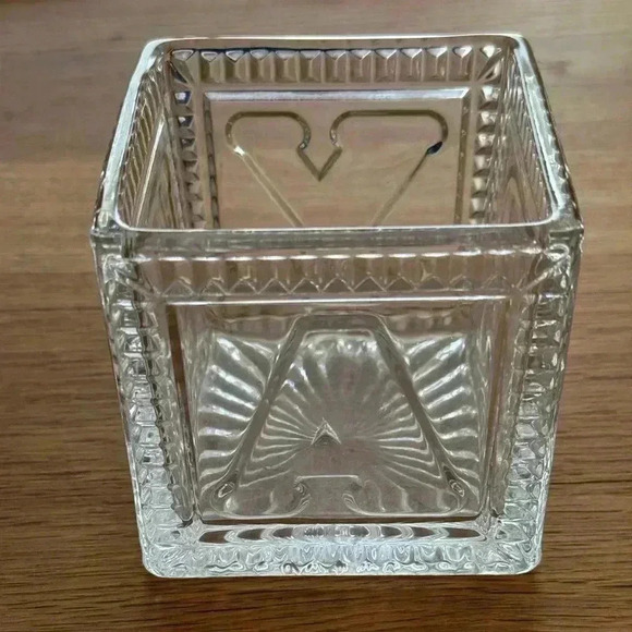 Decorative Glass Vase 3.5”x 4”, letters on outside spell BABY. - Picture 2 of 6